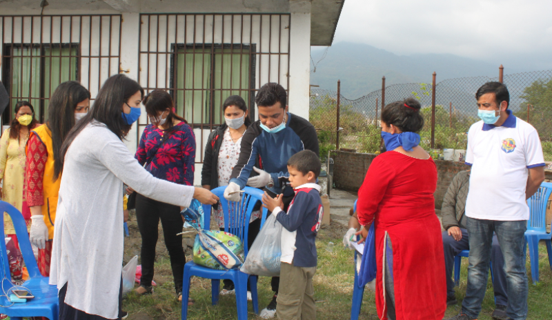 लायन्स क्लब अफ काठमाडौं, नेपालयद्धारा एक सय ६९ परिवारलाई नगदसहित राहत वितरण